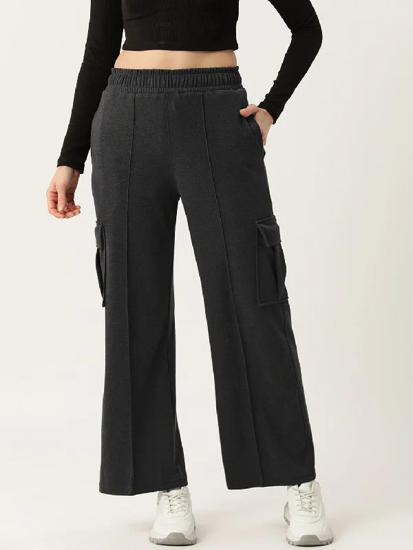 Femea Women Solid Cargo Wide Leg Track Pants